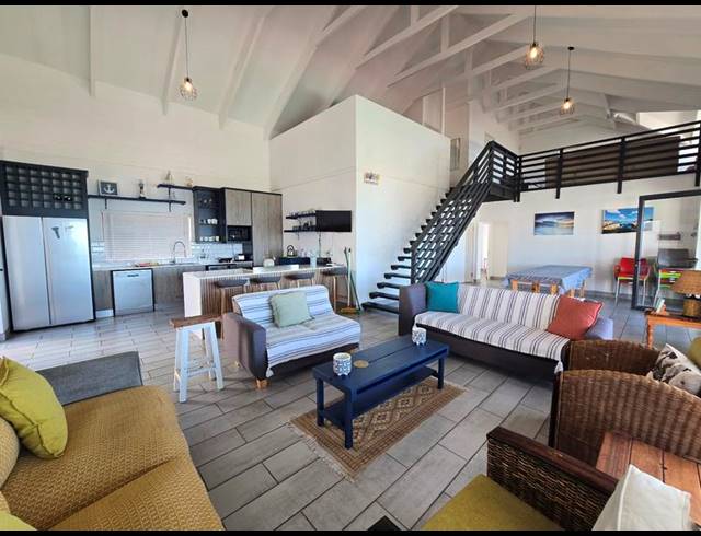 4 BEDROOM HOUSE FOR SALE IN ST HELENA VIEWS